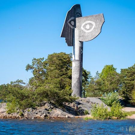 Krongarden Vandrarhem Kristinehamn Esterno foto