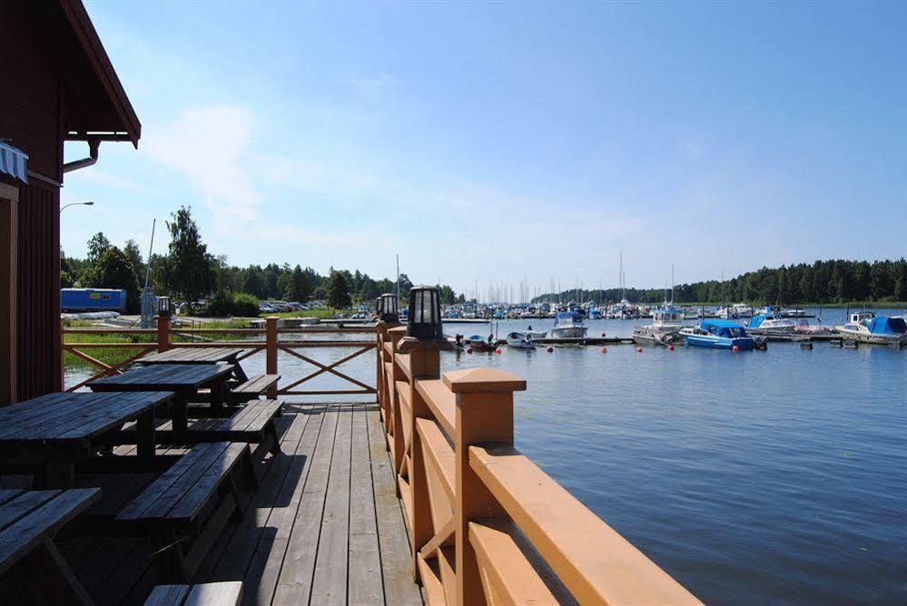 Krongarden Vandrarhem Kristinehamn Esterno foto